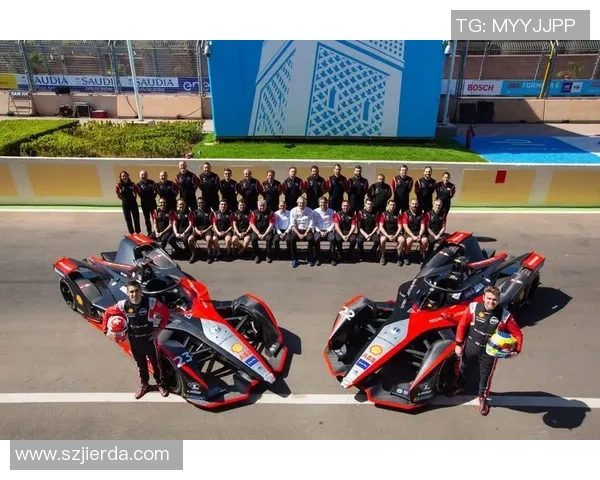 成都网球队在洲际杯积分榜上以74分稳居第一名展现强劲实力